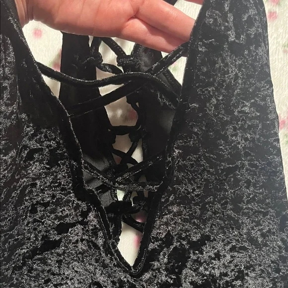 I Heart Raves  Black Velvet Lace-Up Bodysuit - Picture 2 of 6